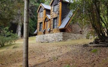 Villa turismo con 2 cabañas