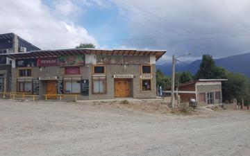 2 hermosos Locales Ruta 40 y Pioneros